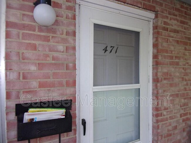 471 Brentwood Dr