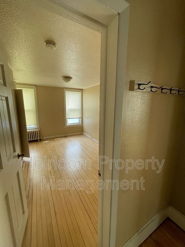 Photo - 327 W 4th St