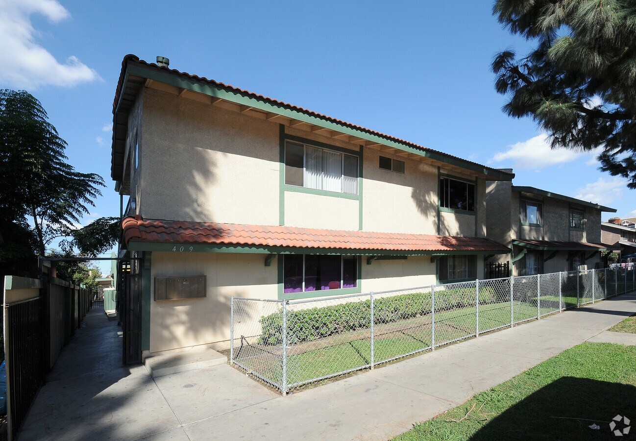 Photo - 409 E Pine St