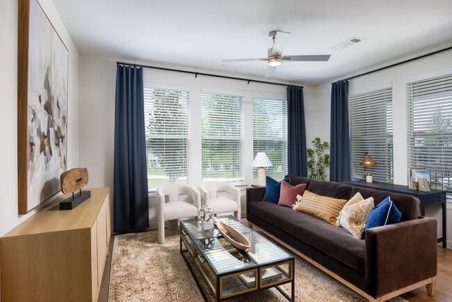 Photo - Your Dream Apartment Comes with 6 Weeks Free! Unit ACC4