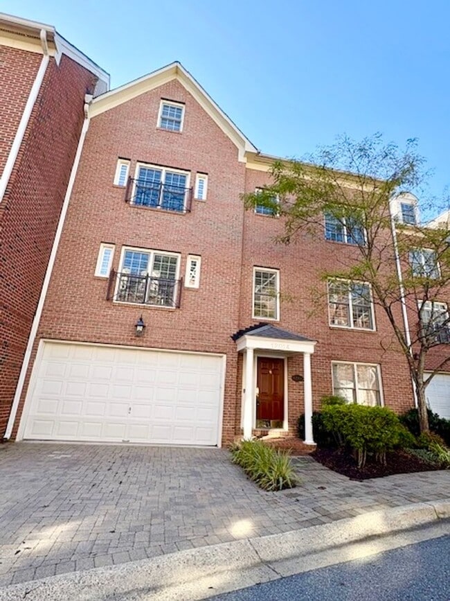 Photo - 12014 Montrose Park Pl Casa