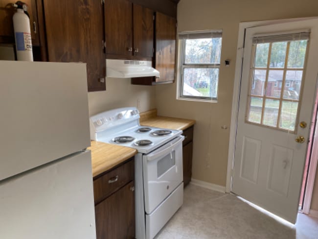 Photo - 321 Branders Bridge Rd Unidad 1