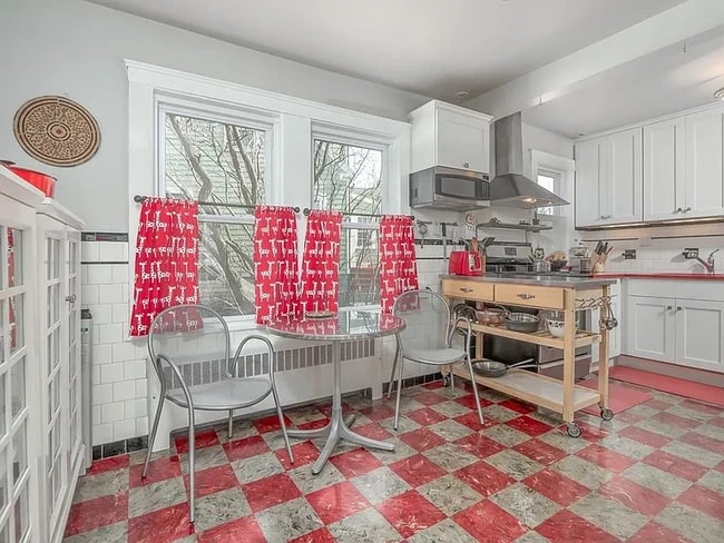 cocina - 151 Walsh St