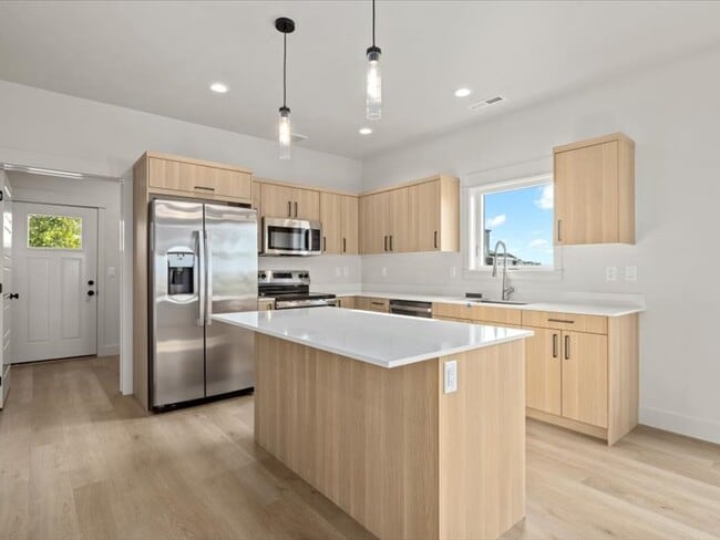 Cocina - Canyon Ridge Townhomes