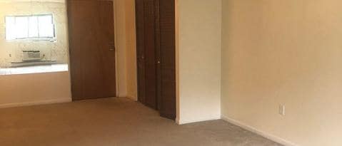 Photo - 49 Windsor Dr