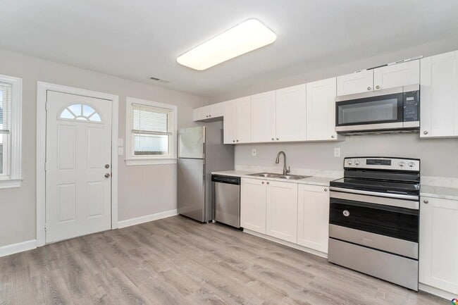 Photo - Chelsea Avenue