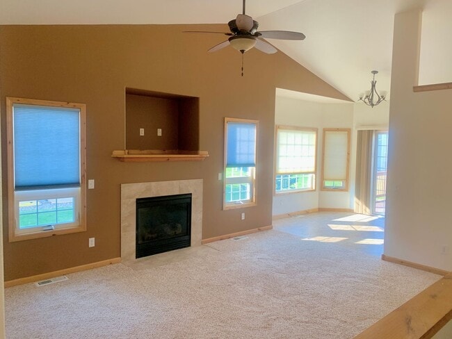 Photo - 3 bedroom 2 bath townhome