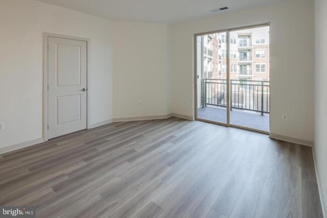 Photo - 10755 Fairgrounds Dr Unit 229