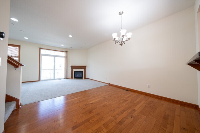 Photo - 10006 Gentian Dr