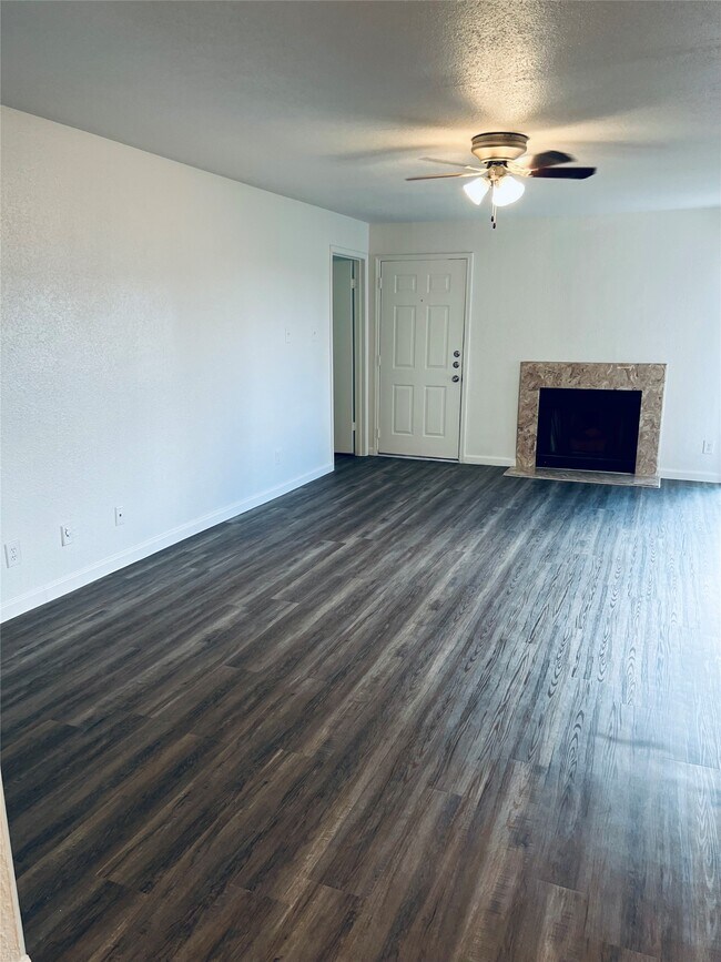 9700 Leawood Blvd Unit 1116