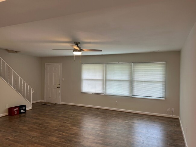 Photo - Spacious 4BR + Bonus Room – Available May 10! Regency Area!