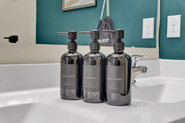 Photo - 565 Stockton Way