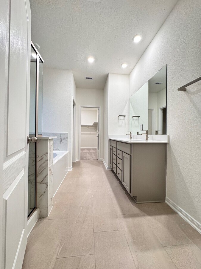 Photo - 8203 Leisure Pt Dr