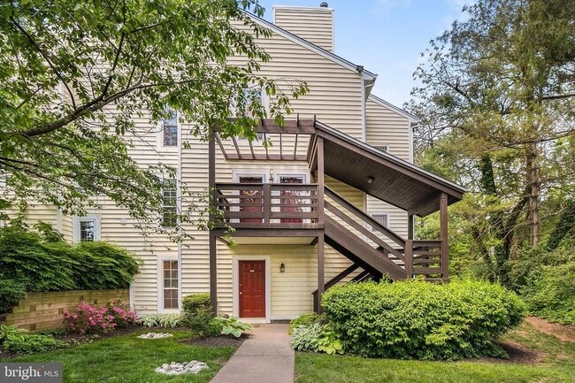 Building Photo - 9937 Oakton Terrace Rd