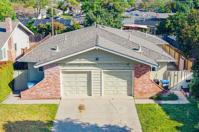 Photo - 3967 Bismarck Dr
