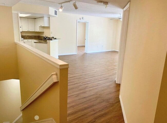 Photo - 800 Crestwood Blvd S Condo Unit 806