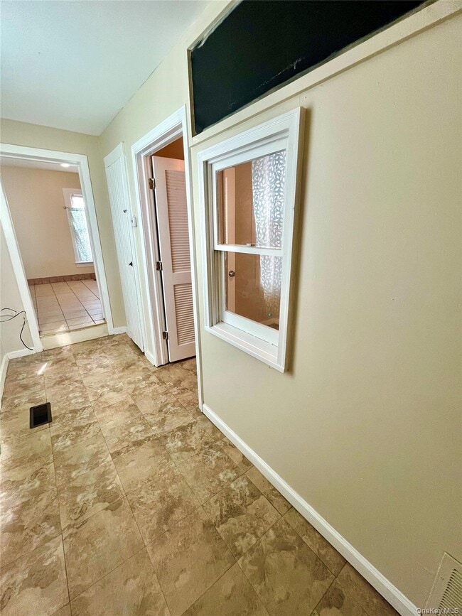 Photo - 30 Knapp Ave