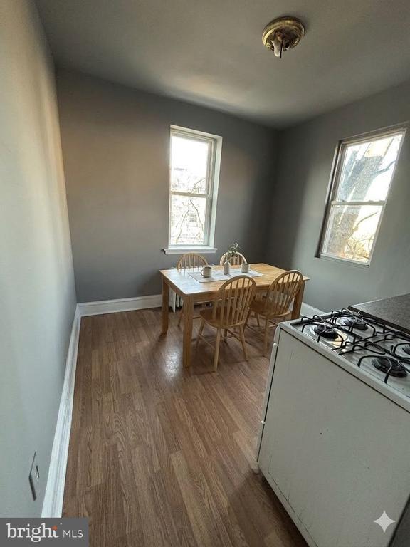 Photo - 1767 N Peach St