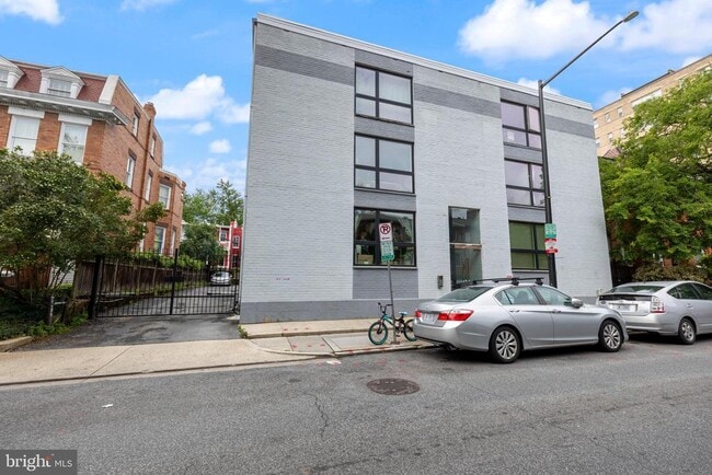 Photo - 1514 Newton St NW Apartment Unit B2