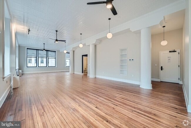 Building Photo - 303 N Howard St Unit 301 Rental