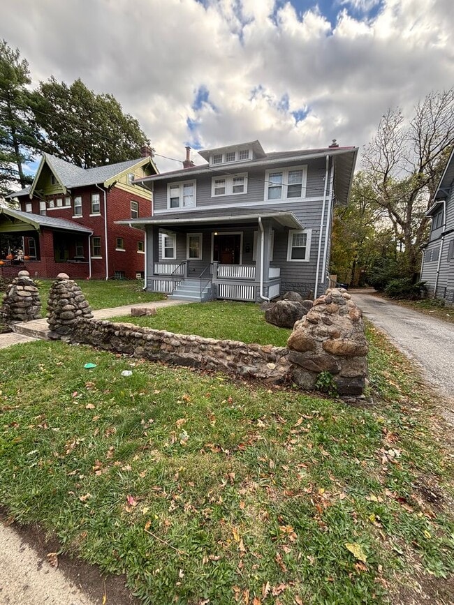 Photo - 361 E Northwood Ave