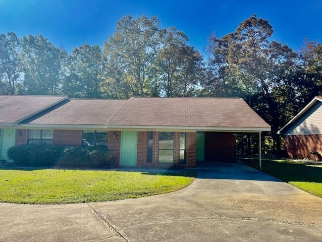 Photo - 131 Woods Rd NW Unidad Woods Rd #131B