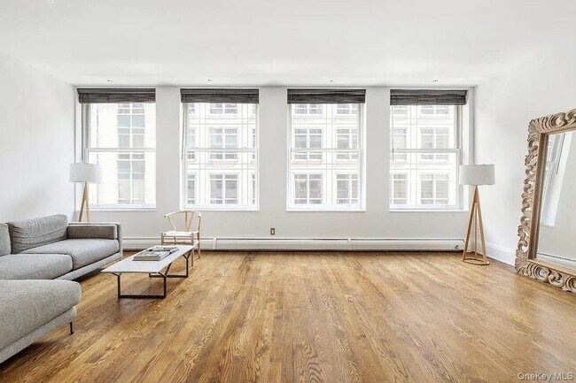 Photo - 102 Fulton St Unit 0