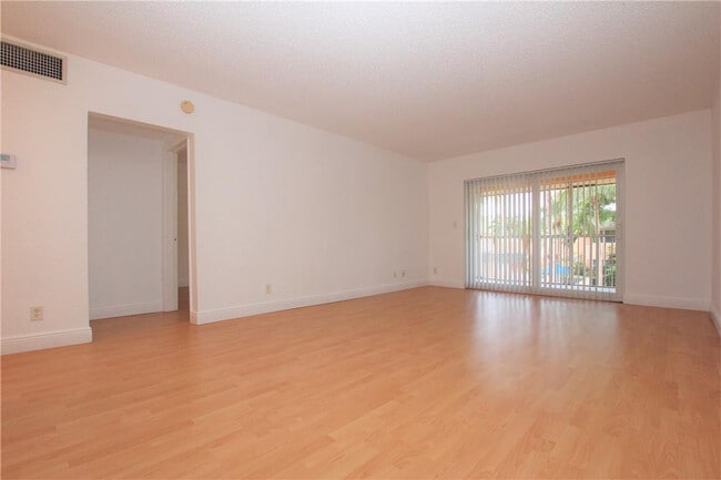 Photo - 760 SE 2nd Ave Unit C207