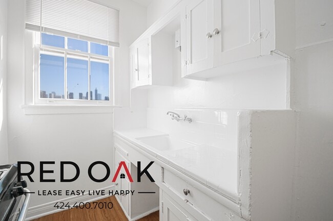 Photo - 2505 W 6th St Unit 1008