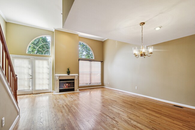 Photo - 52 Silver Moon Dr