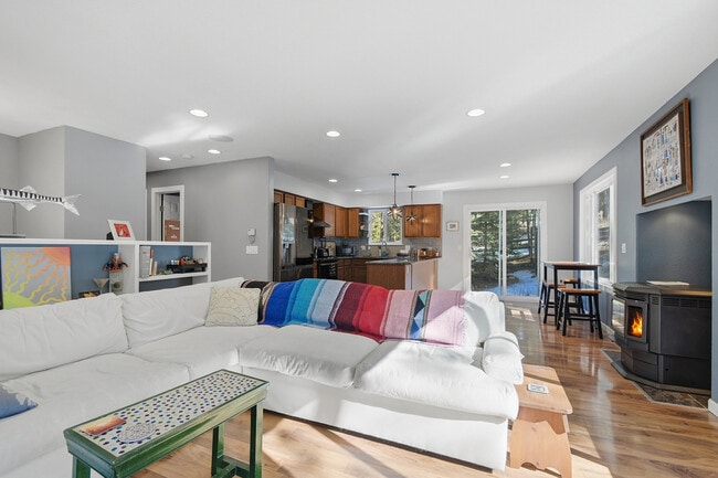 Photo - 12229 Circle Dr