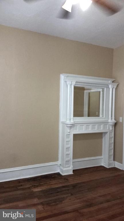 Photo - 310 S 12th St