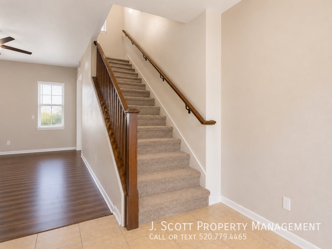 Photo - 4756 E Laurel Ave