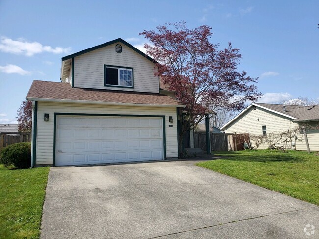 Building Photo - Beautiful 3 Bed 2.5 Bath in Lacey Rental