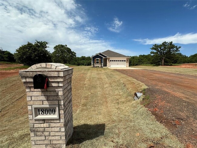 Building Photo - 18000 Lantana Loop Rental