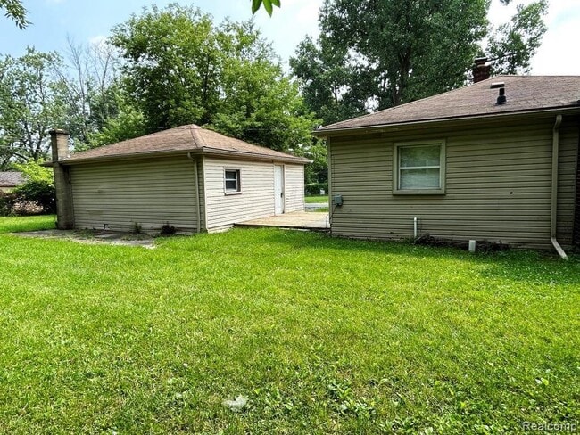 Photo - 29618 Grandview St