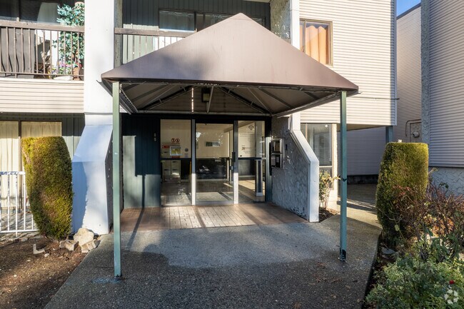 Photo - Guildford Gardens