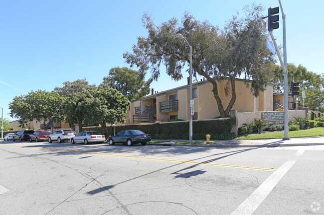 Photo - Leeward Village