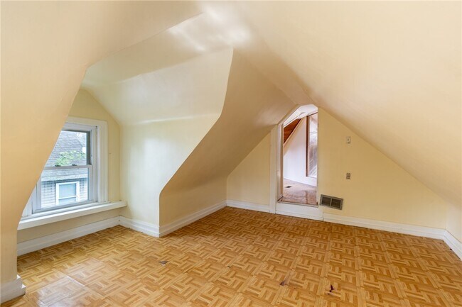 Photo - 42 Wilcox St