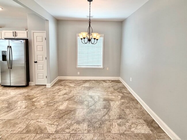 Photo - RiverstoneDrive5378 Unit 1