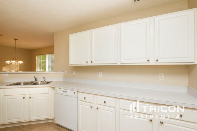 Photo - 2255 Hamilton Parc Ln