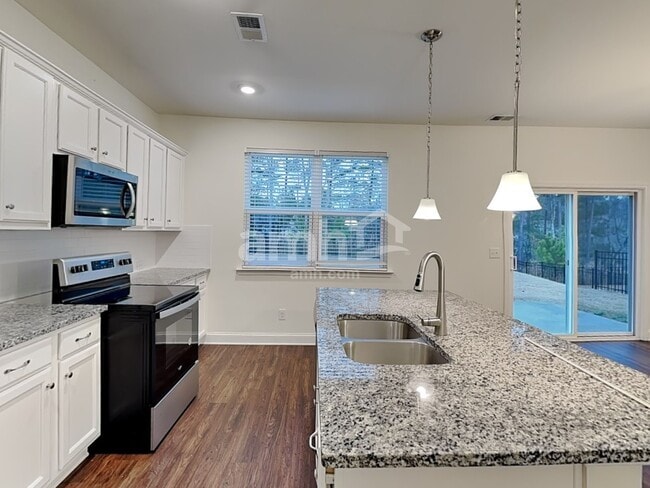 Photo - 6233 Bridlewood Ln