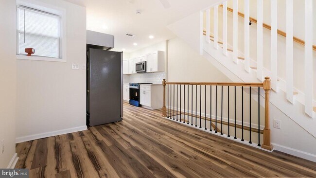 Photo - 5058 Hoopes St