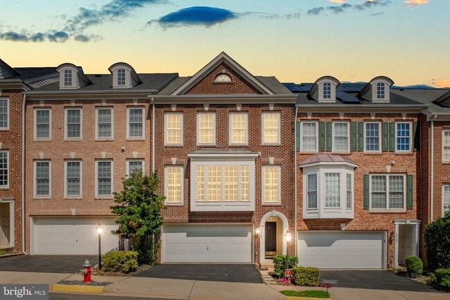 3342 Wilton Crest Ct