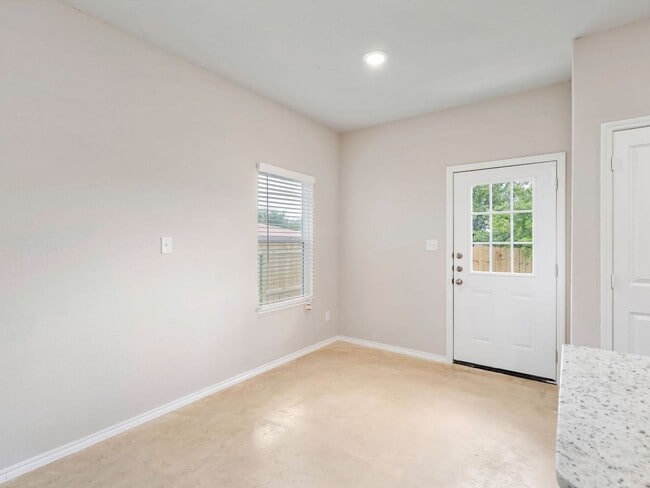 Photo - 13315 Rowdy Cv Unidad 13315 Rowdy Cove 102