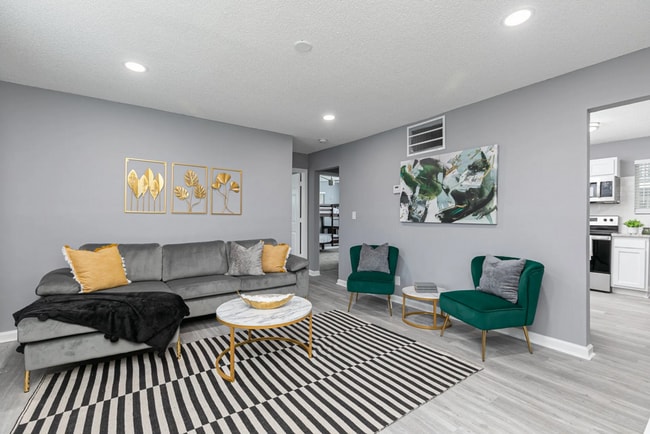 2BR, 1BA - 845SF - Living Room