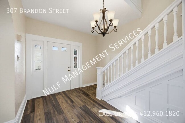 Photo - 307 Brandon St