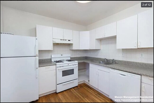 Building Photo - 40 Montfern Ave Unit 2 Rental