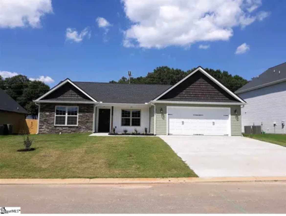 Photo - 121 Sleepy River Rd