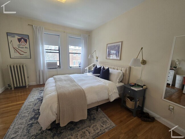 Photo - Beautiful 1 bed 1 bath in Allston....